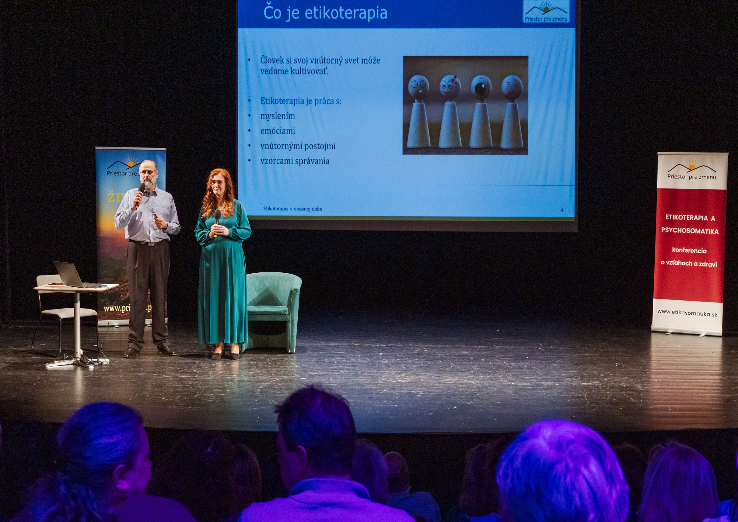 Ľudia často hovoria, že žijeme v ťažkej alebo náročnej dobe. No každá doba je jednoducho taká, aká je. Oveľa dôležitejšie než to, čo sa nám v živote deje, je to, ako na to reagujeme.